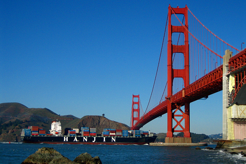 Hanjin container ship passing underneath the Golden Gate Bridge
