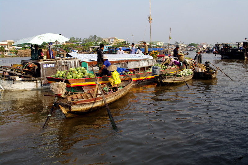 Mekong+delta+floating+market