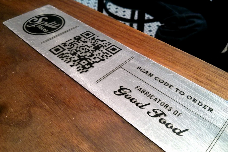 Split Bread has a QR code on the tables