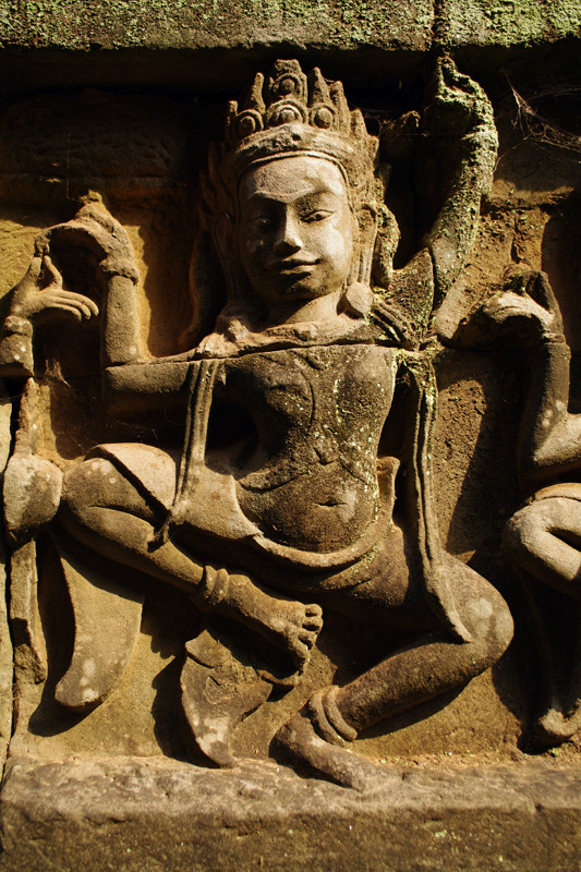 Apsara carved into the side of the Leper King Terrace