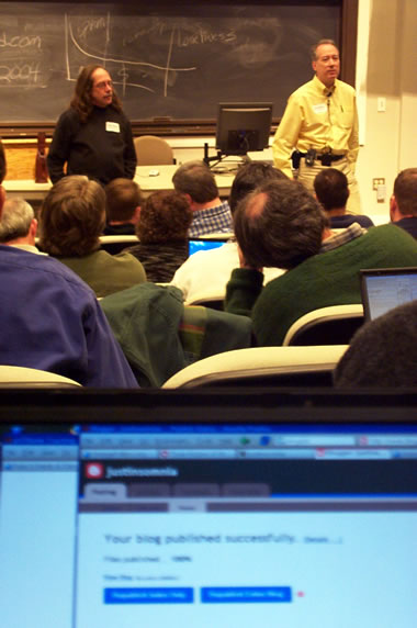 blogging Paul Jones of ibiblio and Dan Gillmor, journalist