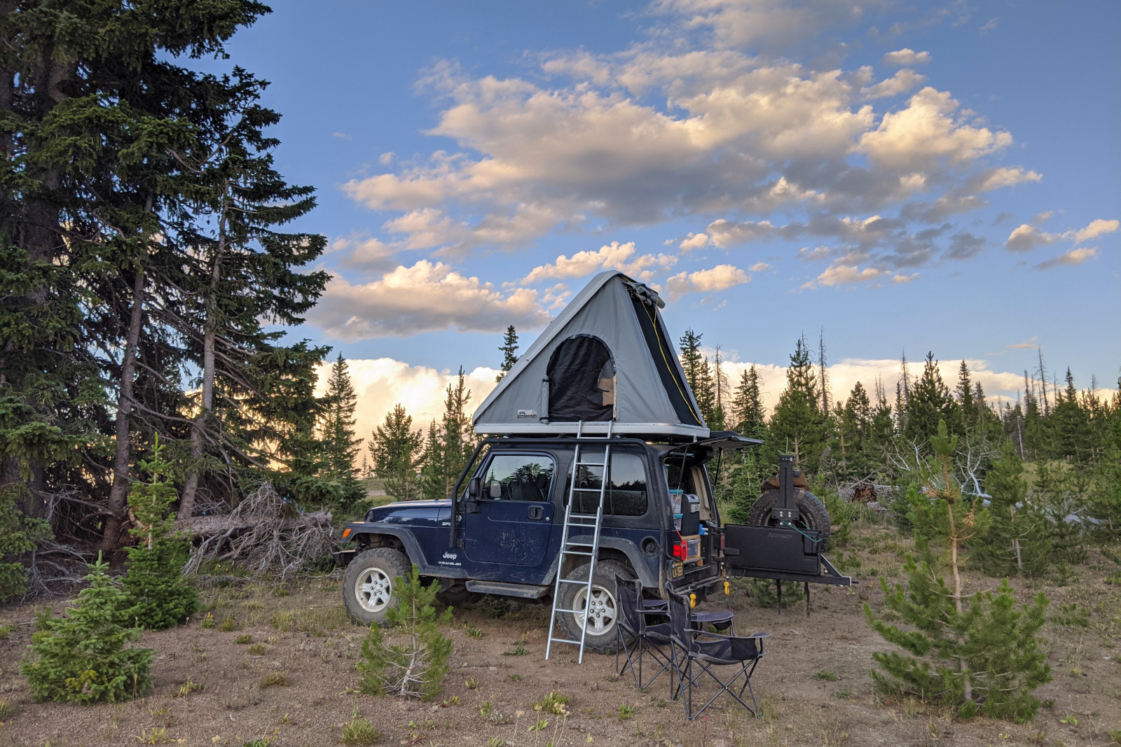 Setting up the Autohome Columbus rooftop tent at a dispersed campsite