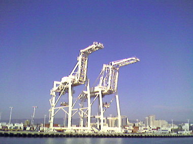 Container cranes in Oakland, CA