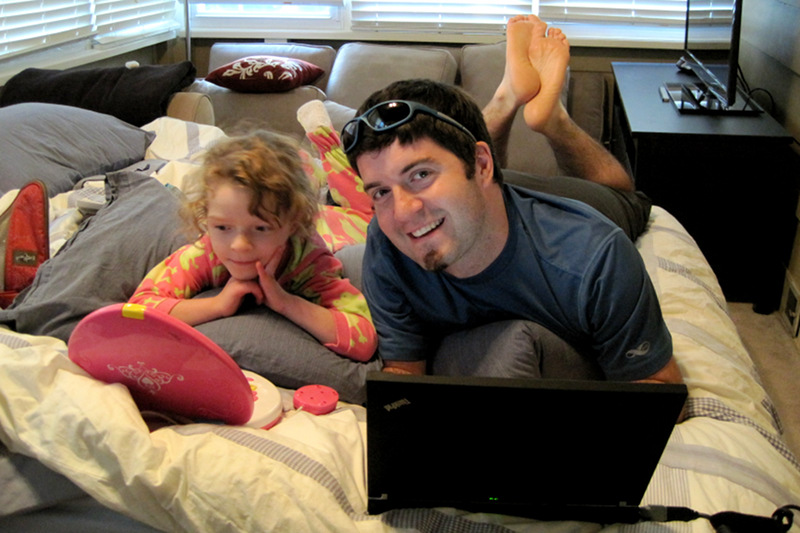 Emma and Justin on laptops