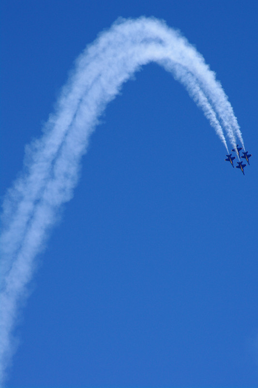 Blue Angels performing at the San Francisco Fleet Week Airshow 2012