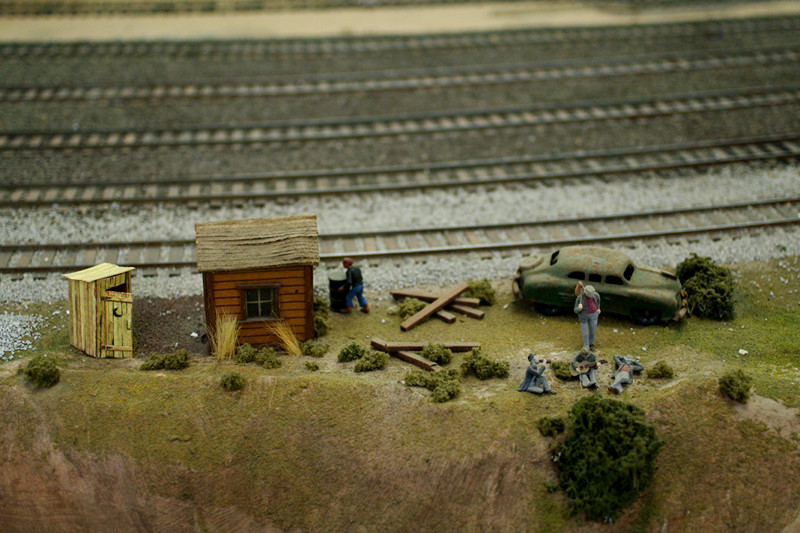 Model railroading hobos