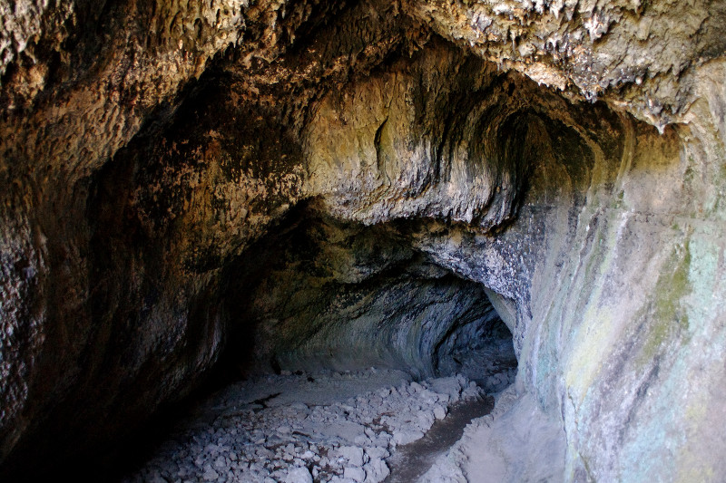 The entrance to Sentinel Cave at Lava Beds National Park
