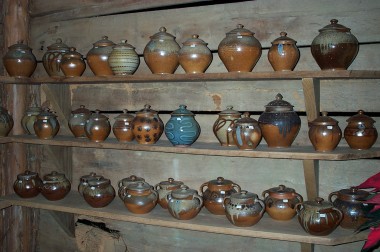 lidded pots at the mark hewitt winter preview