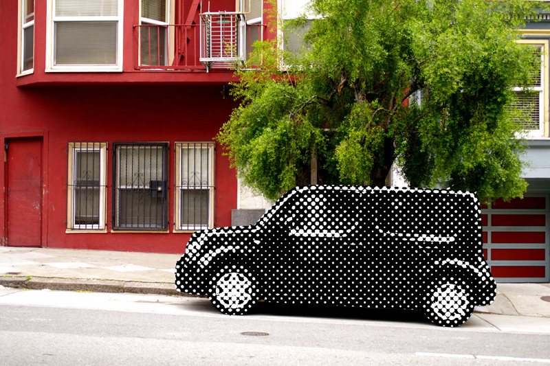 Nissan Cube on Pine Street