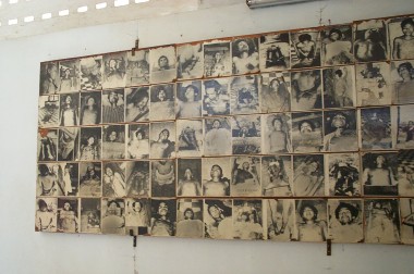 Prisoners where photographed again after execution (or having died during torture)