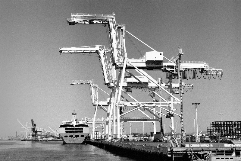 Port of Oakland container cranes