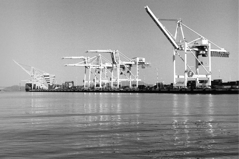 Port of Oakland container cranes