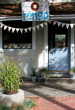 Storefront of Renga Arts in Occidental, California