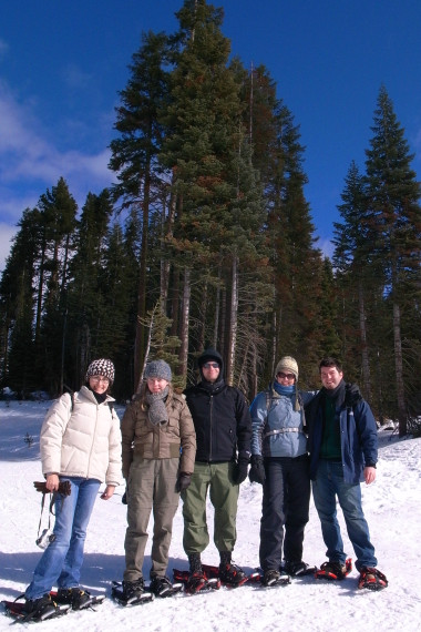 The snowshoers: Marcia, Joy, Kyle, Stephanie, Justin